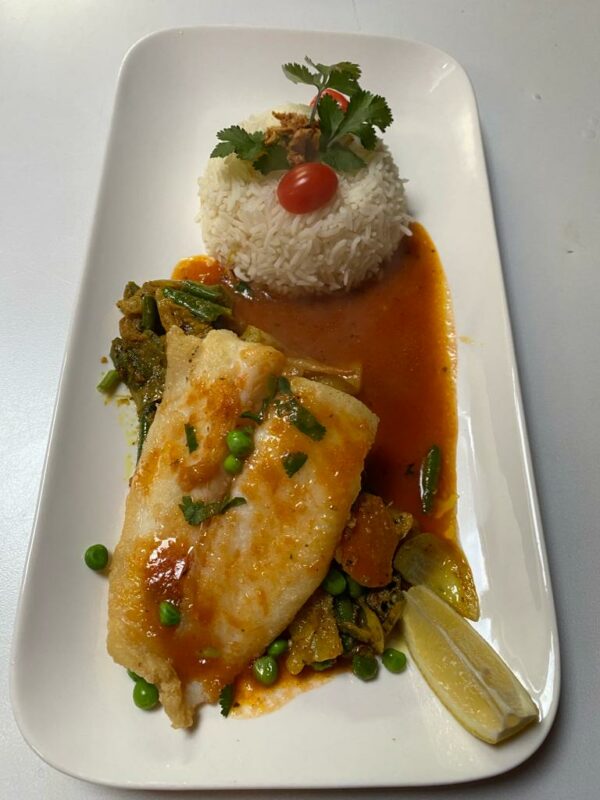 Indian silver fish with vegetable and rice